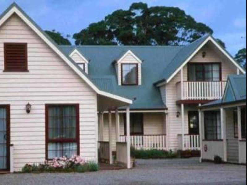 Kitty'S Cottages - Managed By Big4 Strahan Holiday Retreat Exterior photo